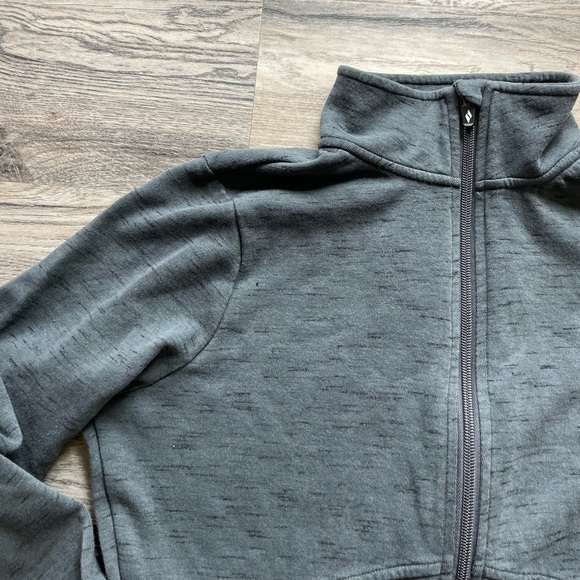 Skechers Women’s Fitted Charcoal Grey Sweatshirt, size medium - Picture 4 of 10